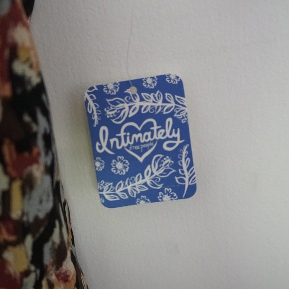 Free People Intimately Patterned Lace Trim Cami - Picture 9 of 12